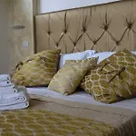 فندق مبيت وإفطار Cantoni 4*